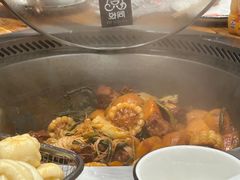 -山河屯铁锅炖鲜鹅·东北菜(开发区一店)