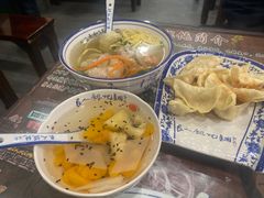 -长人馄饨铺(解放街店)
