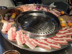 -哈哈碳都·牛肋条无限自助烤肉(宝龙店)
