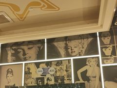 -星璨火吧KTV聚会餐厅(丰庆路店)