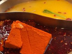 -小天鹅火锅·一线江景洪鼎旗舰店(洪崖洞店)