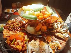 豪华套餐-日进一片海.生腌海鲜火锅.宵夜烧烤(三里屯总店)