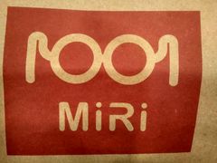-MiRi眼镜连锁·蔡司·尼康控优点合作店(莘庄店)