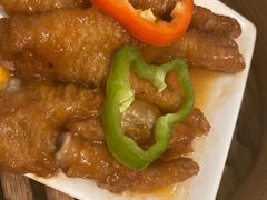 -新大咀港式茶餐厅(宝山万达店)