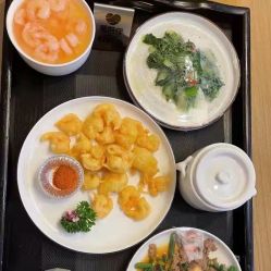 -爱陪伴尊享月子中心(国际店)