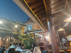 -巷里老院花园餐厅