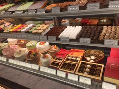 -布歌东京(金融街购物中心店)