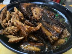 -小龙大肉面馆