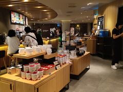 自助取餐区-星巴克(夏日百货店)