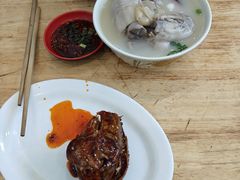 -雷祖芳老妈蹄花店