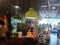 大堂-麦当劳(光新乐购店)