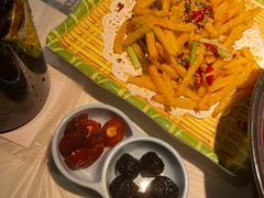 -肥肥虾庄·金牌油焖大虾(沙湖店)