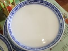 -赵记传承特色牛奶甜品(泉城广场店)