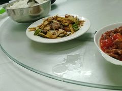 -广客美食坊(丹霞山店)