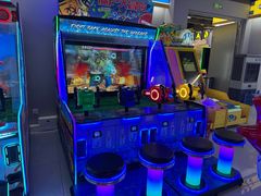 -爱玩嘉年华(龙湖曲江天街店)