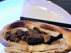 -壹号院音乐餐厅•烤全羊•新疆菜(浐灞店)