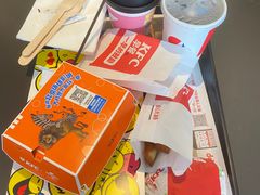 -肯德基(成山路地铁站店)