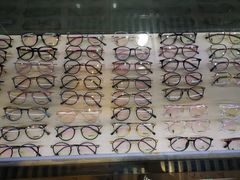 -潘多拉眼镜·蔡司依视路明月(潘家园店)