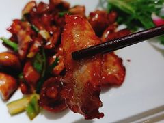 香煎口蘑脆爽肉-周三的情书花园餐厅(江北店)