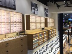 -JINS(上海环球金融中心店)