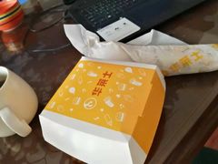 -华莱士·全鸡汉堡(五号路店)