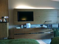 -上海滴水湖皇冠假日酒店