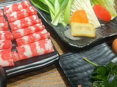 -呷哺呷哺 小火锅 (浦东新欧尚超市店)