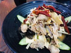-陈老斯呼尔嗨吃烧烤(科巷店)