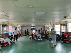 -鱼珠码头(轮渡站)