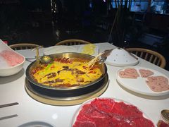 -二荆条·城市森林火锅旗舰店