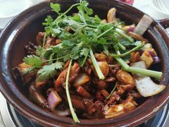 -胡须佬鸡煲四季火锅(龙珠大道店)