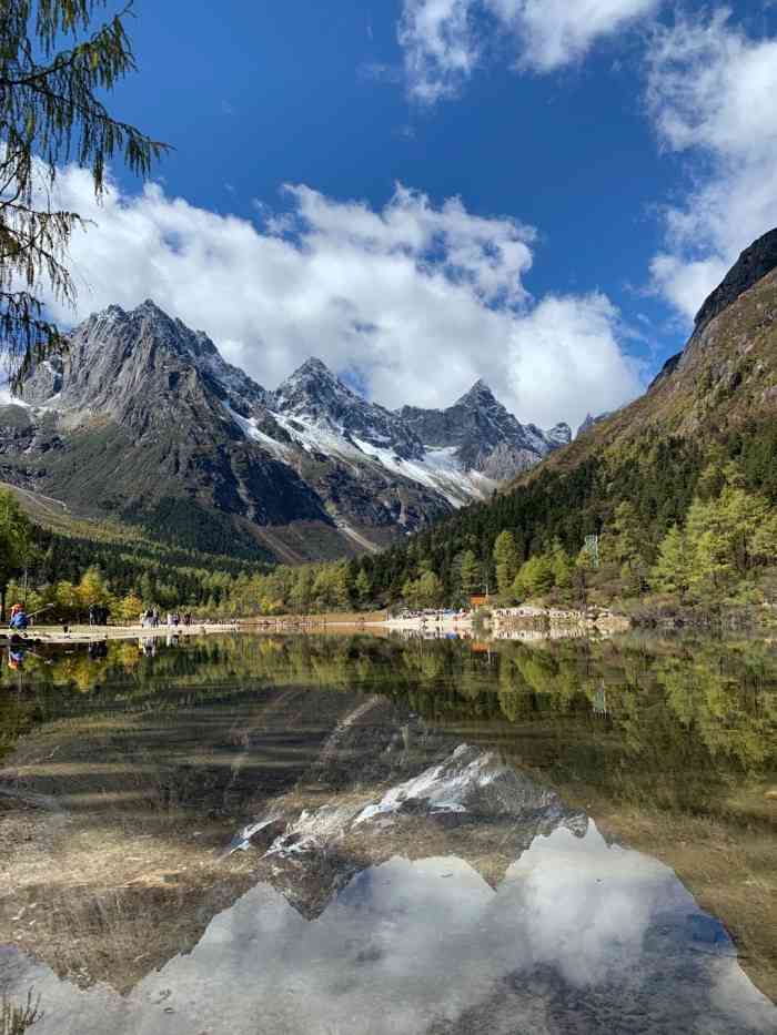 燕子岩窝景区图片