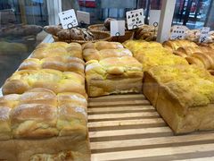 -焙丽拾光(麦凯乐直营店)