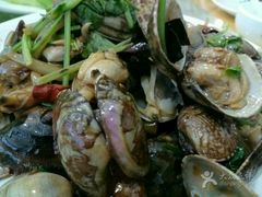 -烁佳海鲜大馅饺子
