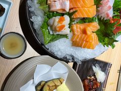 -花和海鲜自助(梅江店)
