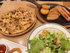 -摩欧客意式餐厅(高新活力汇店)