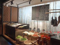 -洞庭土菜小炒馆(易发广场店)