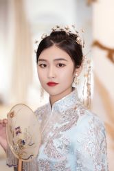 -欣薇婚纱(新源乐汇城店)