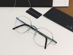 -目艮眼镜SHOWROOM(品牌集合店)