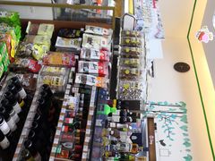 -全家便利店(南峰中心店)