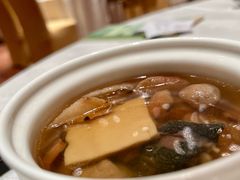 -景月阁空中食府(希尔顿酒店)