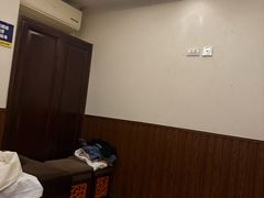 -若石足道SPA 连锁(丹东街店)