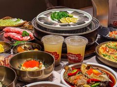 -草家酱蟹炭火烤肉店(珲春南路二店)