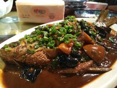 红烧扁鱼-三林本帮馆(中林街店)