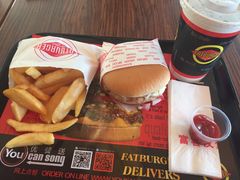 -FATBURGER 特富客汉堡(外交公寓店)