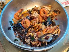 -七欣天香辣蟹火锅(上海银亿滨江店)