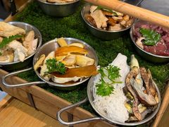 -一朵菌·野生菌探索家火锅(南亚店)