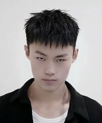 -丝语萱形象