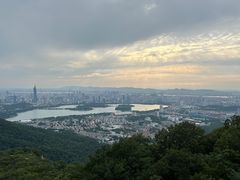 -紫金山山顶公园