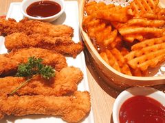 -必胜客(骡马市店)